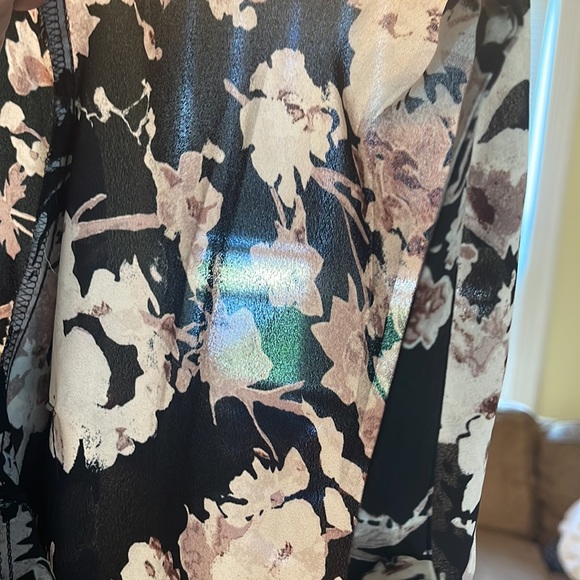 Blouse - Picture 5 of 5